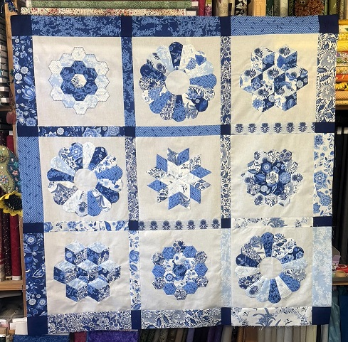 Blue Wood - quilt kit