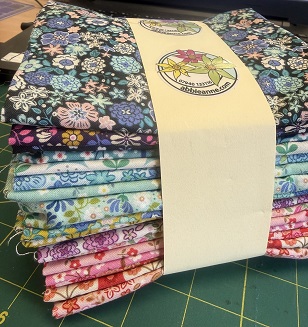 Lewis & Irene: Boho Blooms – Fat Quarter Bundle